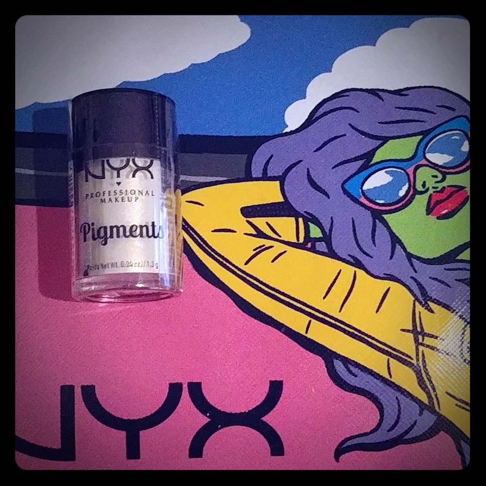 Brand New NYX Pigment